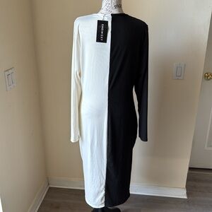SHEIN Monochrome Long Sleeve black/White Dress size 1XL.